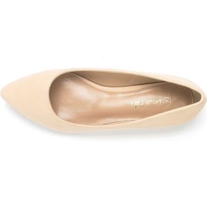 Pointed nude nubek flats